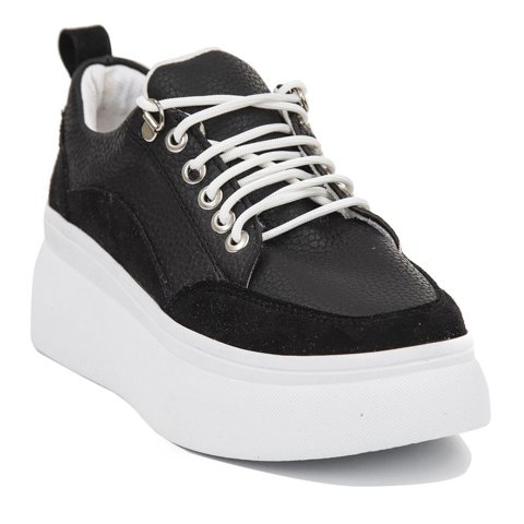 Platform Court, Black