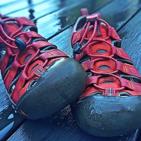 Trek Sandal, Red